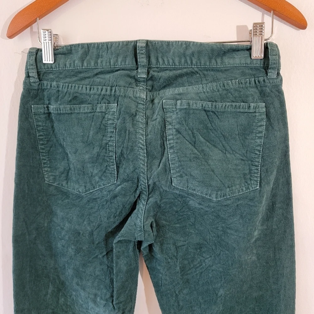 J. Crew City Fit Green Corduroy Pants Women 27S Mid-Rise Straight Leg Minimalist
